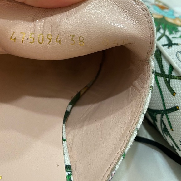 Gucci Princetown White Floral Canvas Loafers sandals EU 38 - Picture 8 of 16